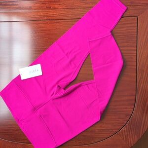 Athleta Elation 7/8 Tight in Pink Size LP
